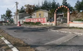 Street and wooded village buildings in Hanrim Village, MW4 DMZ.