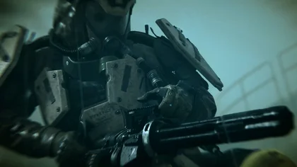 Colossus armored Commander carrying a minigun in MW4 DMZ